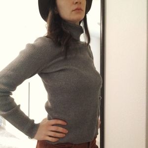 turtleneck sweater - Small - Grey